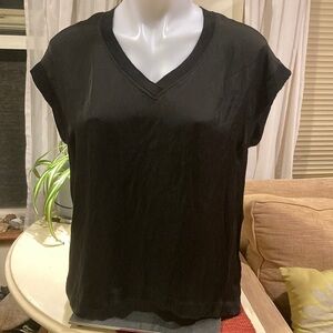 🌈 Silk blend v neck t shirt from rosemunde Copenhagen size M